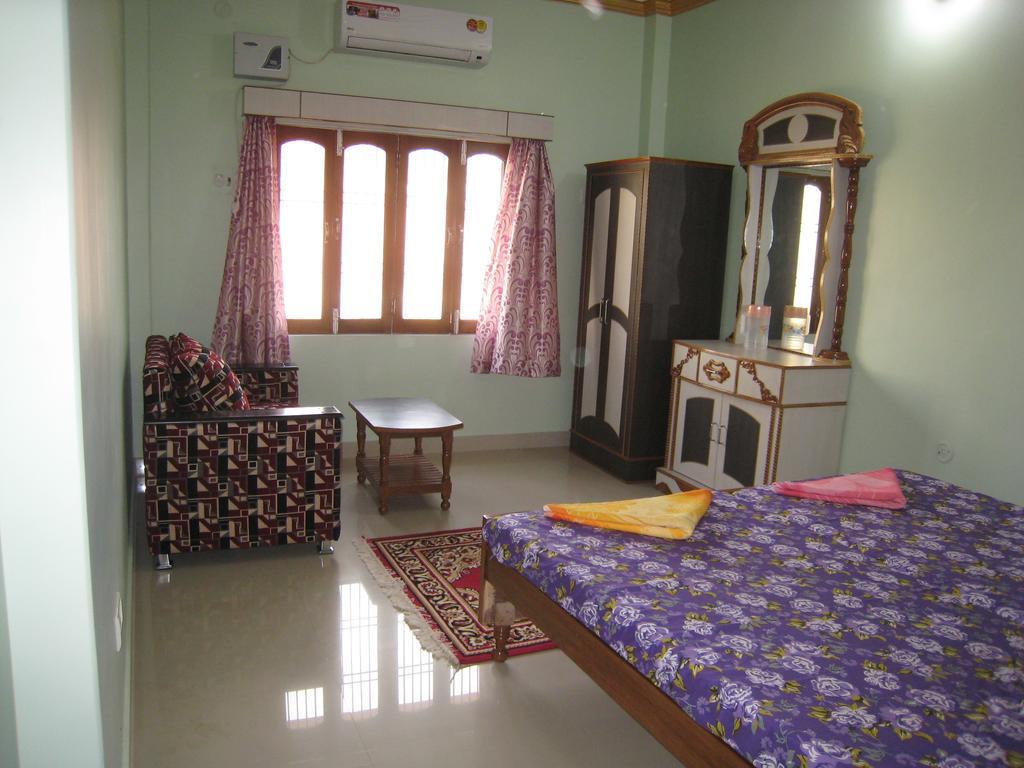 Krishna Paying Guest House Váránasí Pokoj fotografie